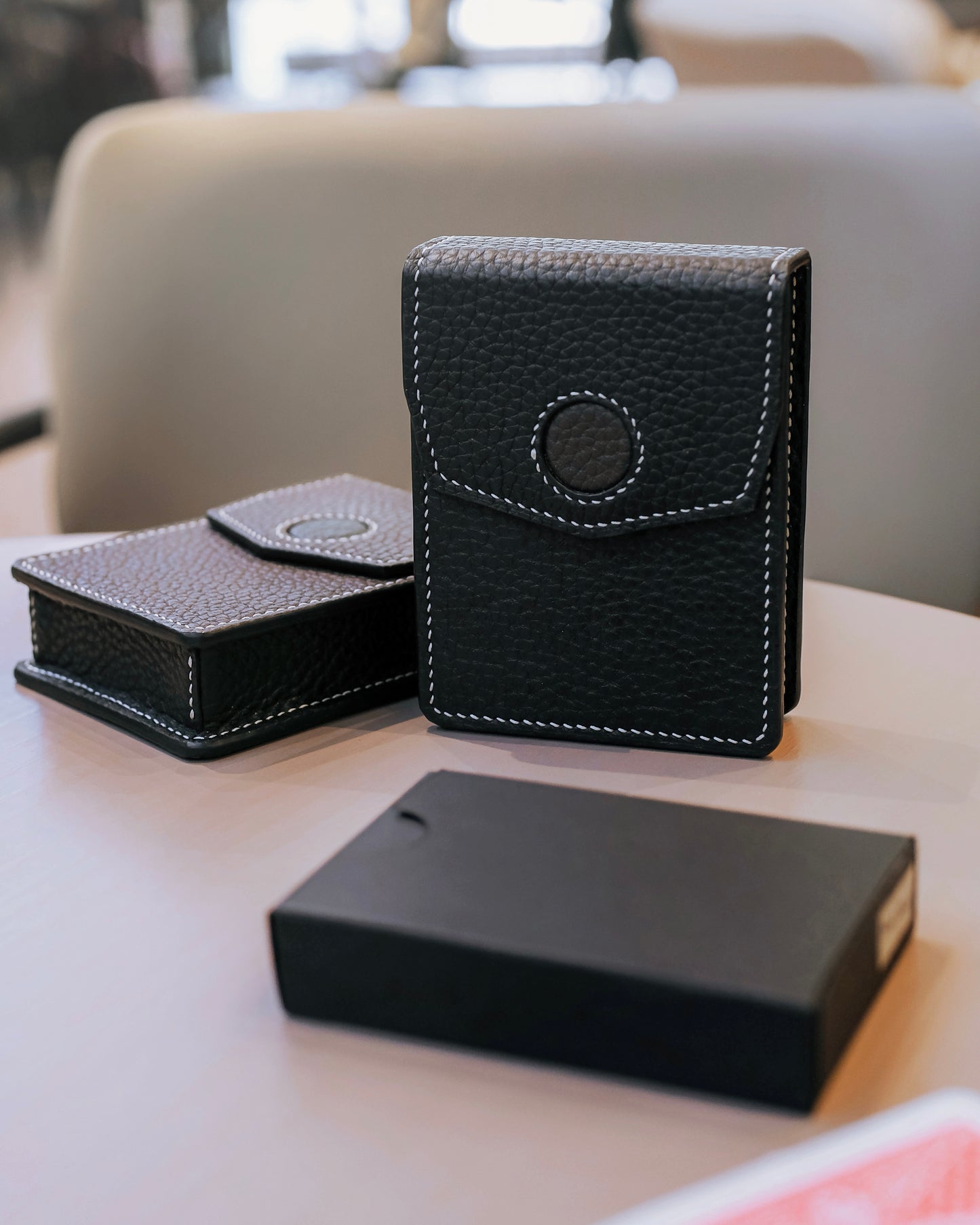 THE VERO -Togo Leather Deck Holder