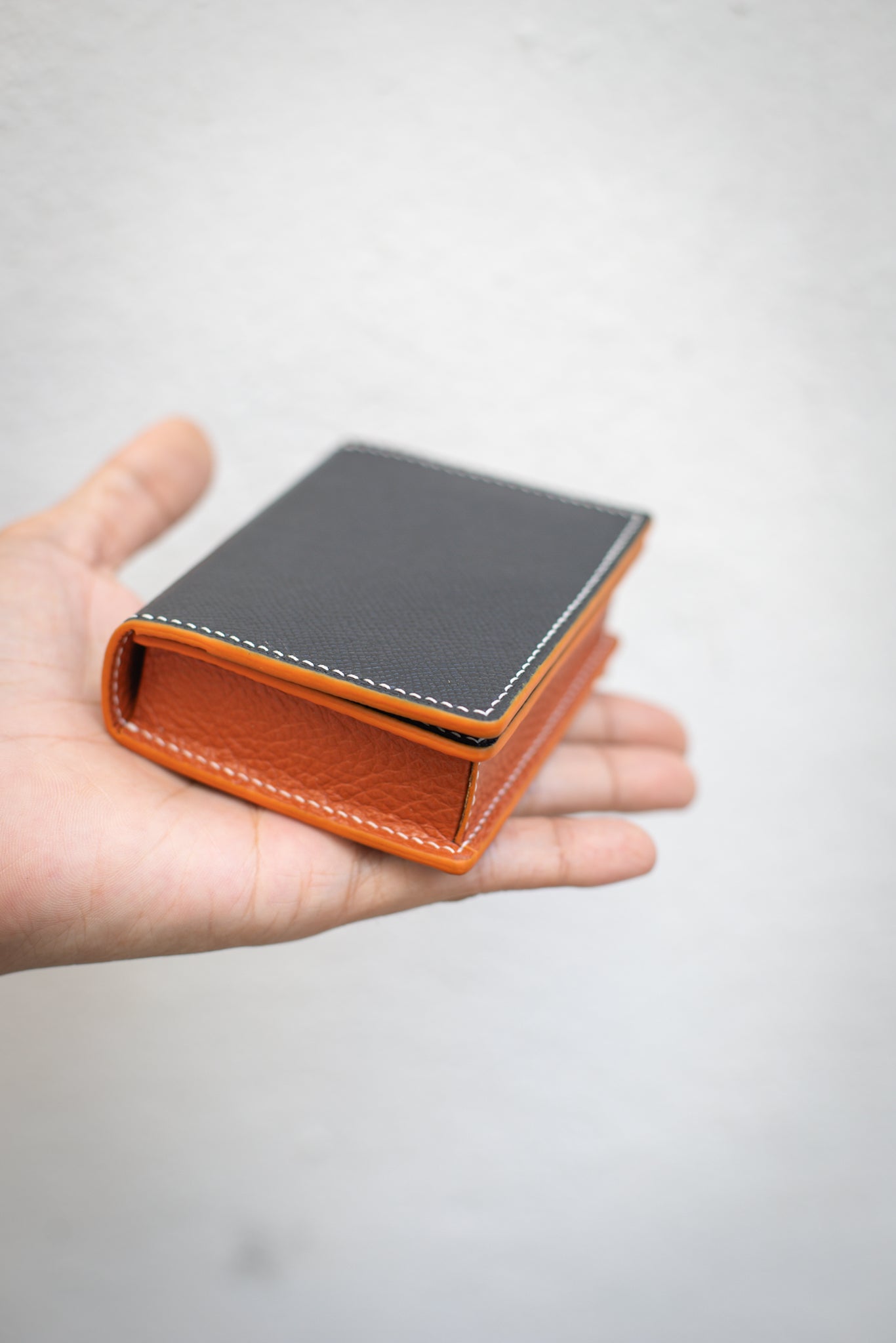 Premium Leather Playing Cards Case - Single Deck with Gaff Card or ATM Slots