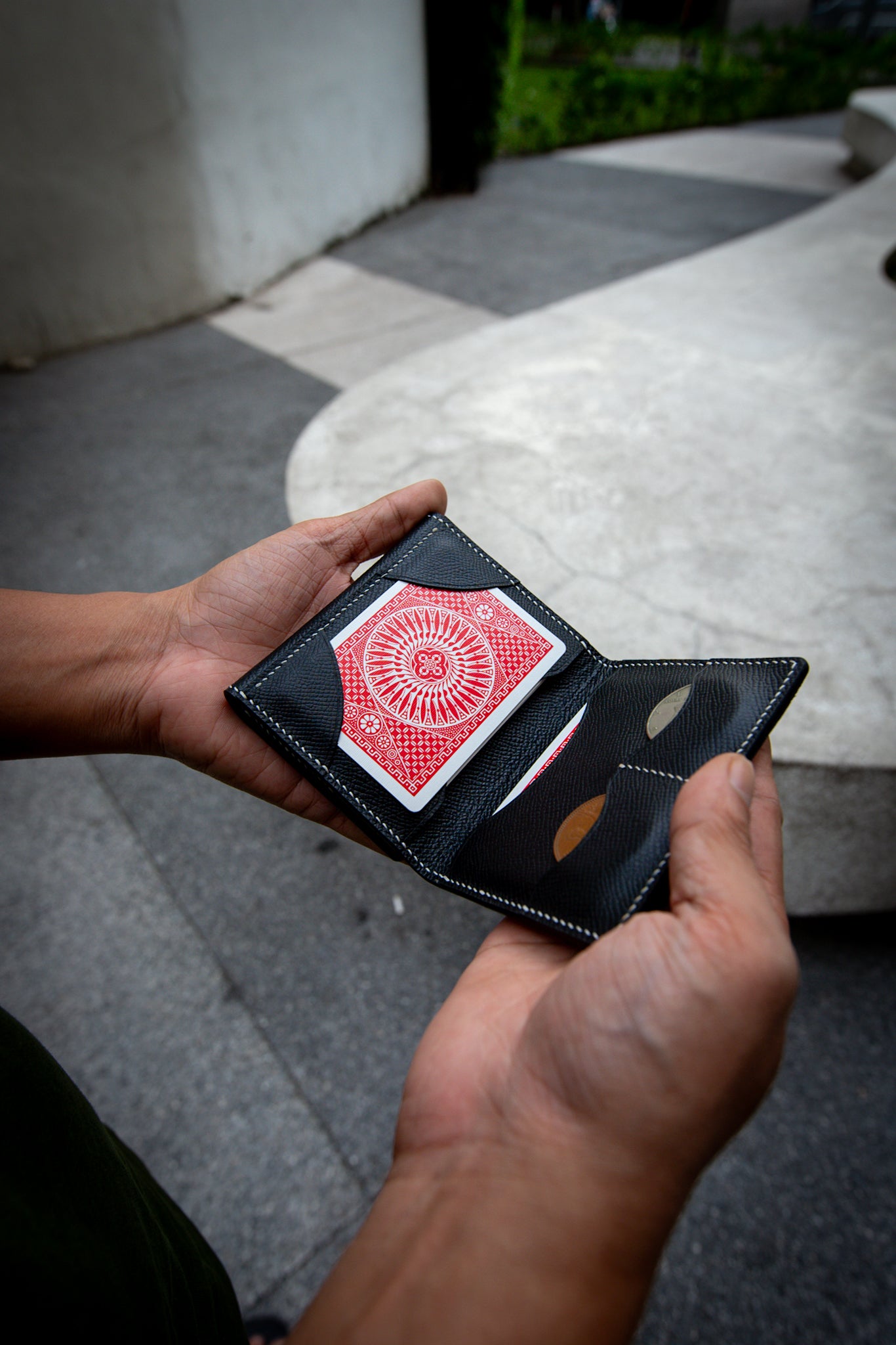 Z-Fold Magician's Wallet - Packets & Coins Trick Wallet